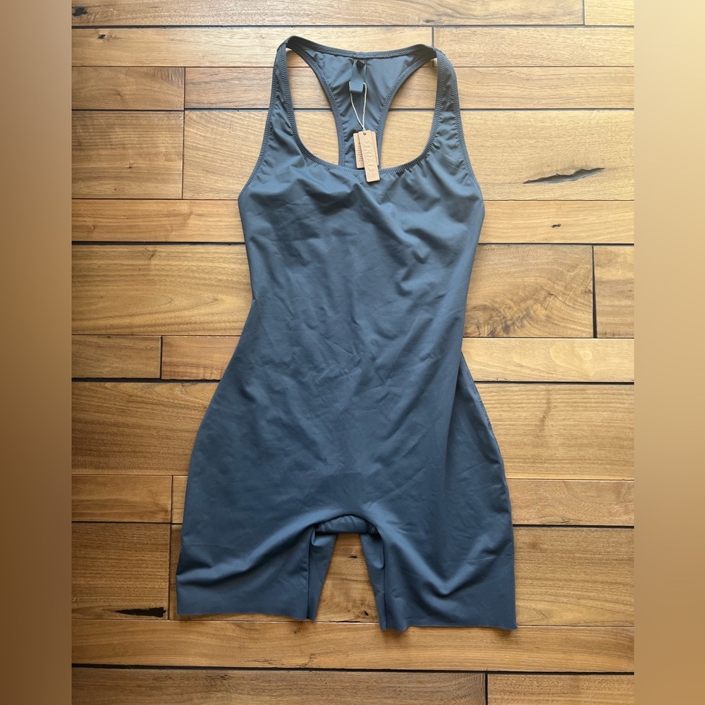 NWT SKIMS Swim Onesie, Gunmetal Grey